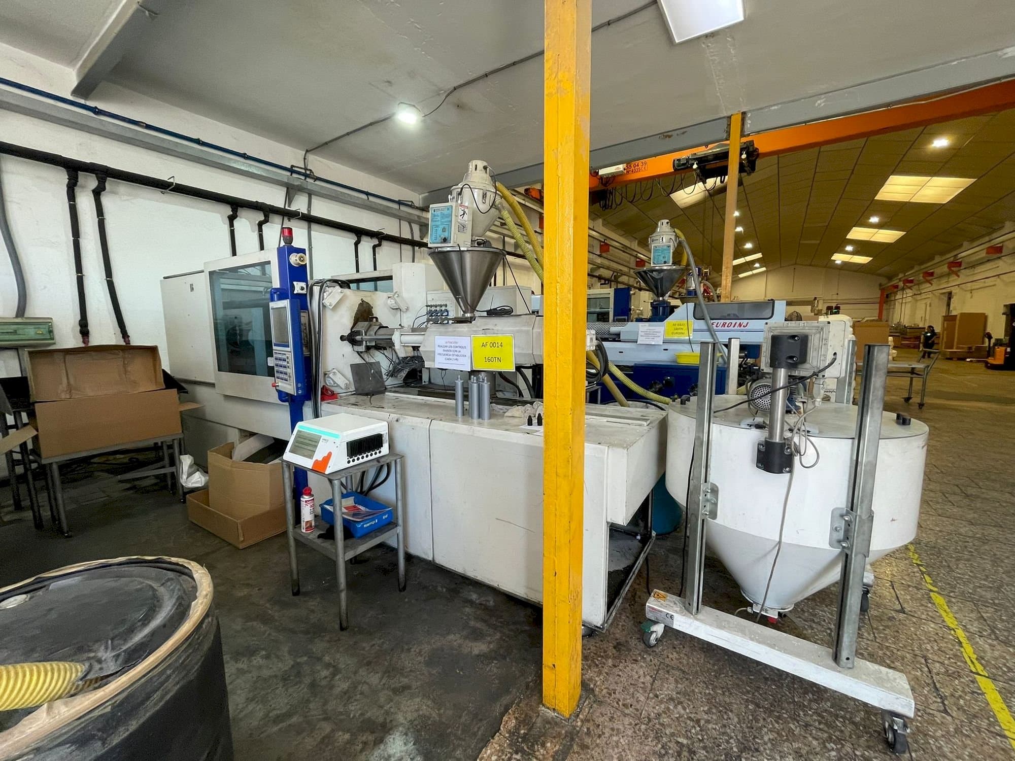 Vista Frontal da Battenfeld HM 160/525 E máquina