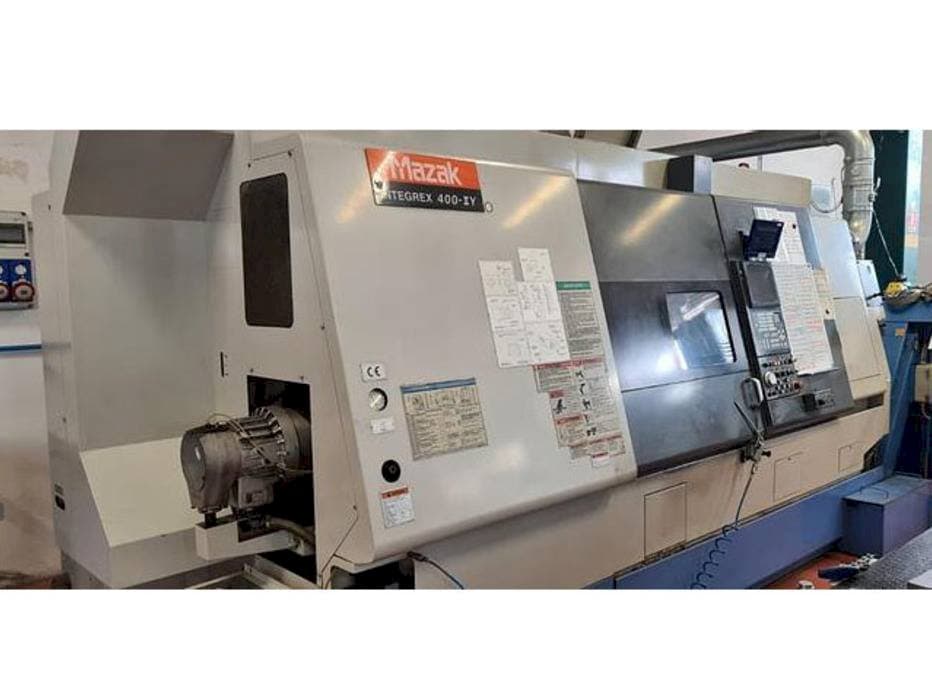 Vista Frontal da Mazak Integrex 400-II Y máquina