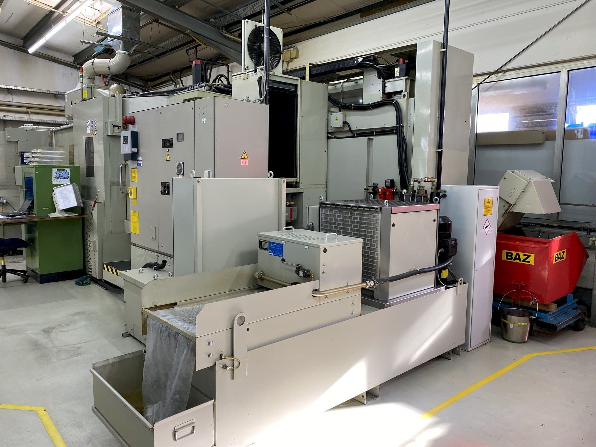 Vista Frontal da Mitsui Seiki HU50A máquina