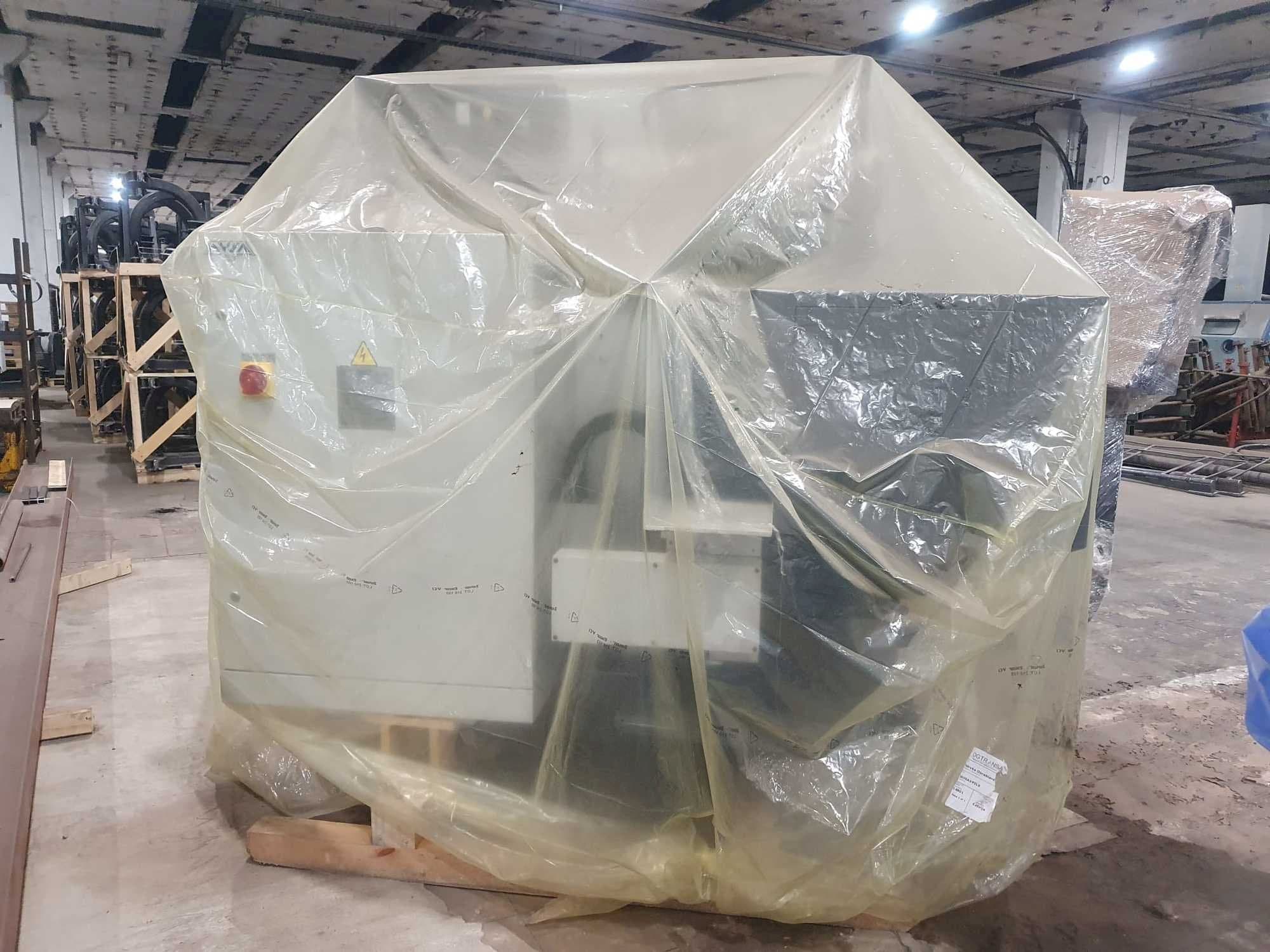 Vista Frontal da Avia FOP FNE 50P máquina