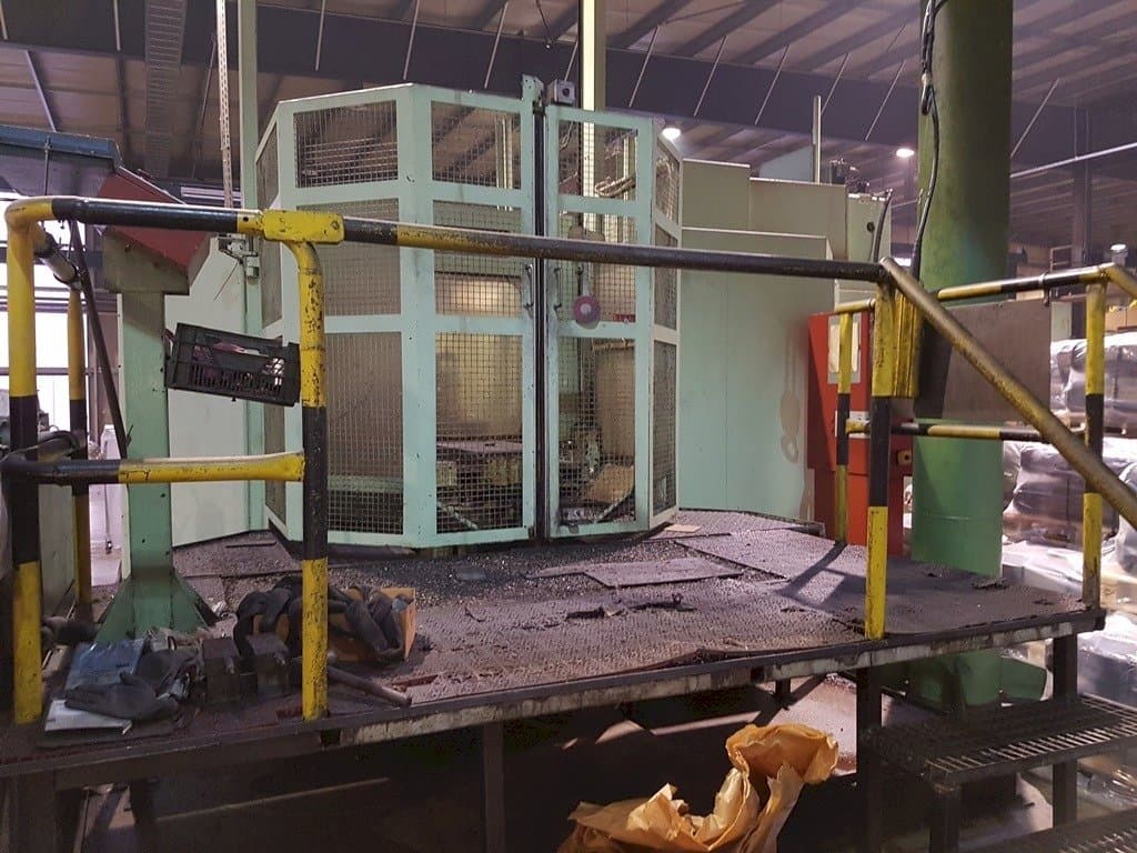 Vista Frontal da HELLER BEA3 máquina