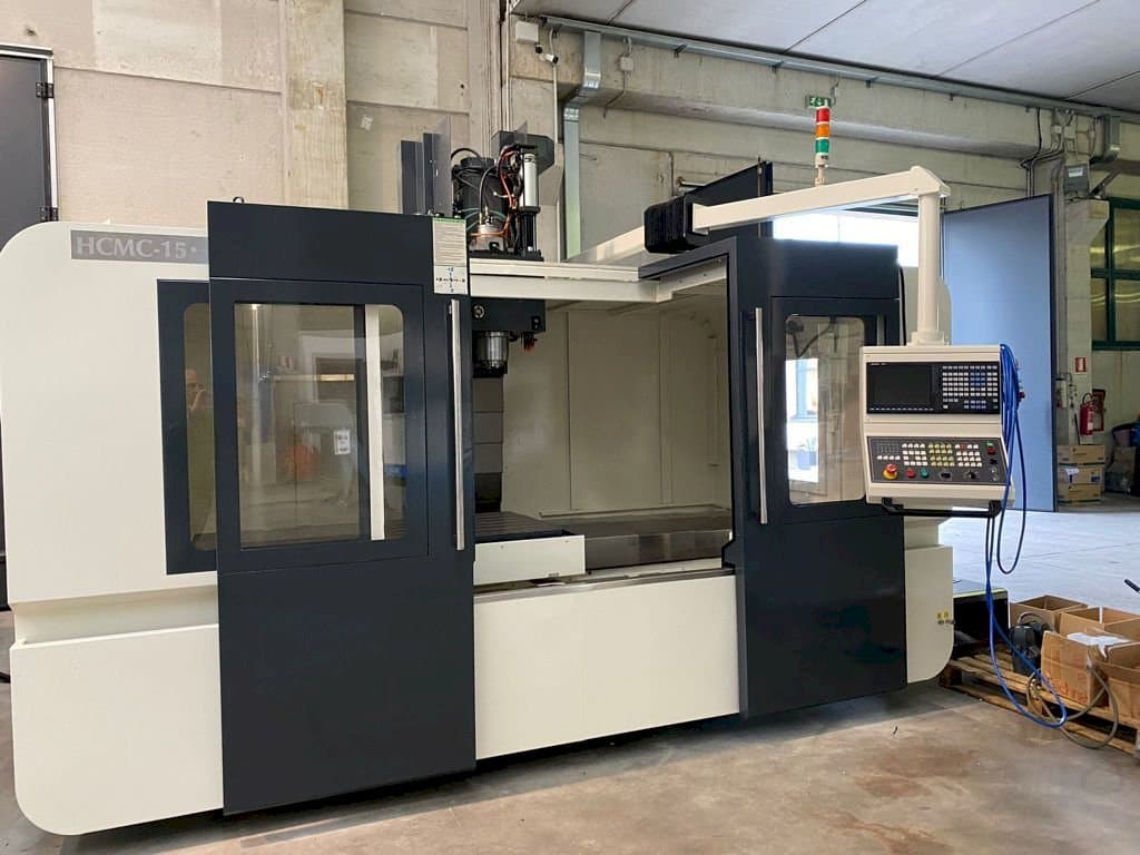 Vista Frontal da Hartford HCMC-15 máquina