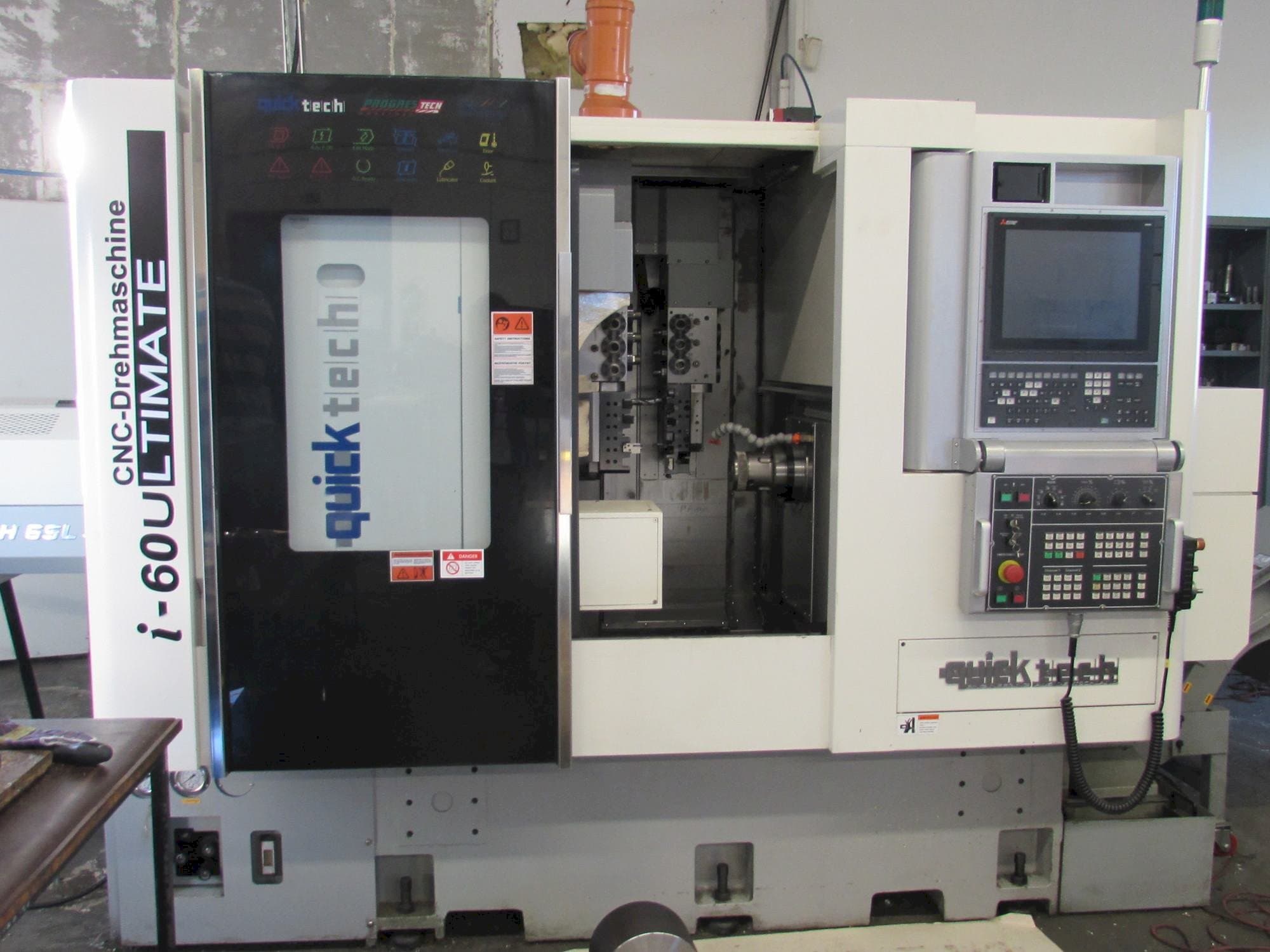 Vista Frontal da Quick-Tech I-60U máquina