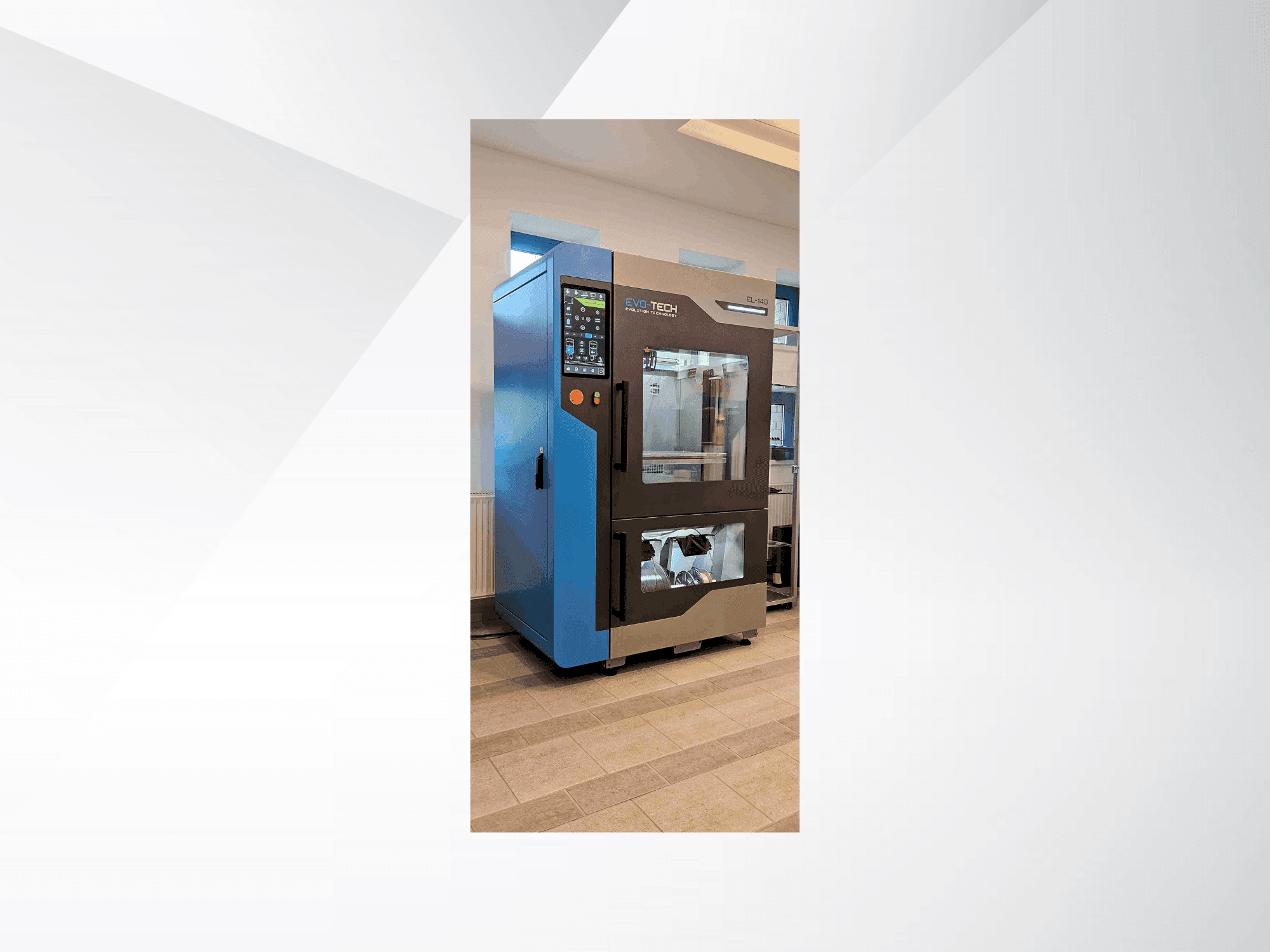 Vista Frontal  da EVO-tech EL-140  máquina