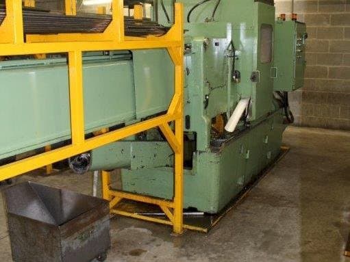 Vista Frontal da Wickman 1"-6 máquina