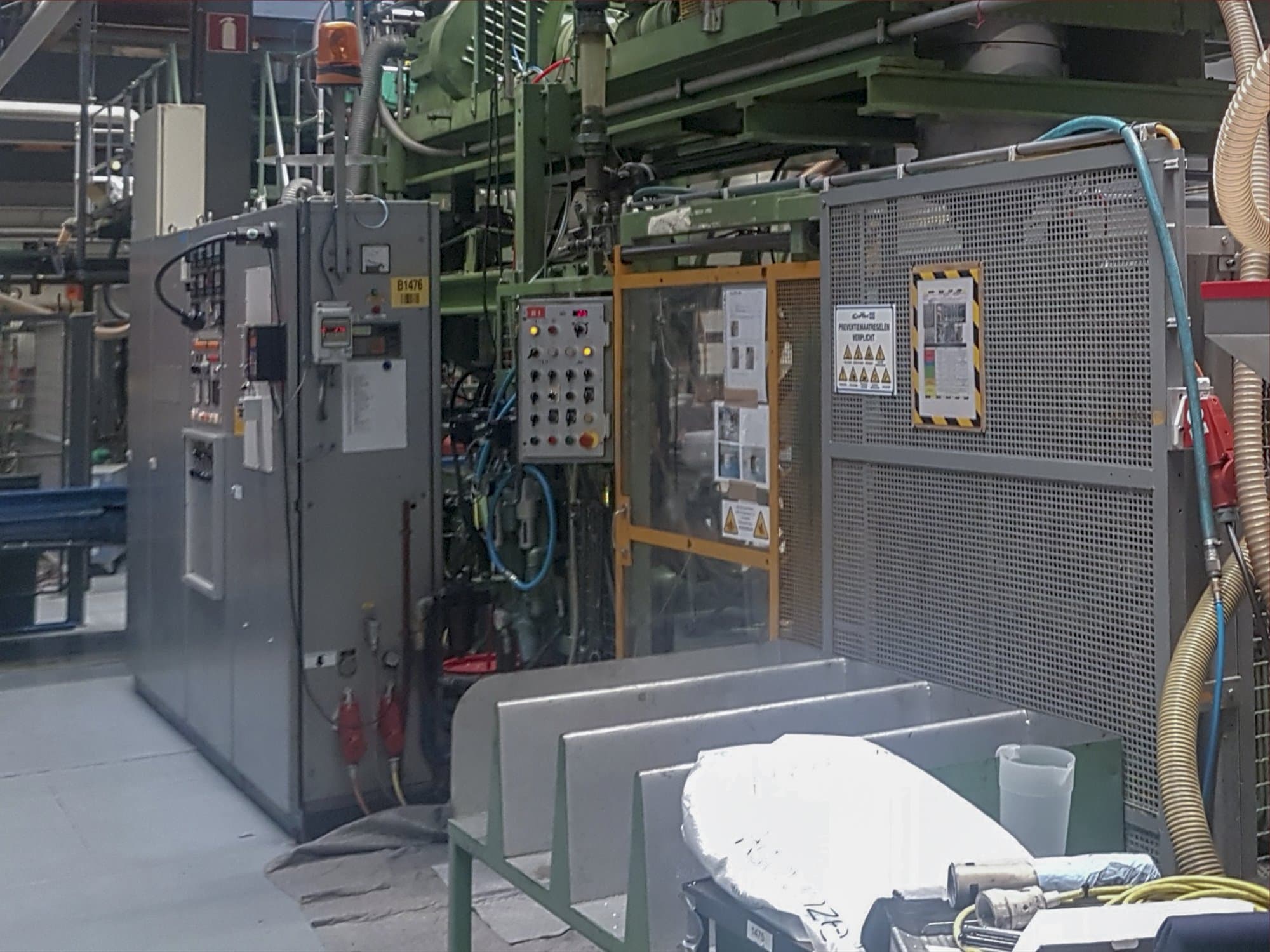 Vista Direita da BEKUM BA 20 M / S 901 máquina