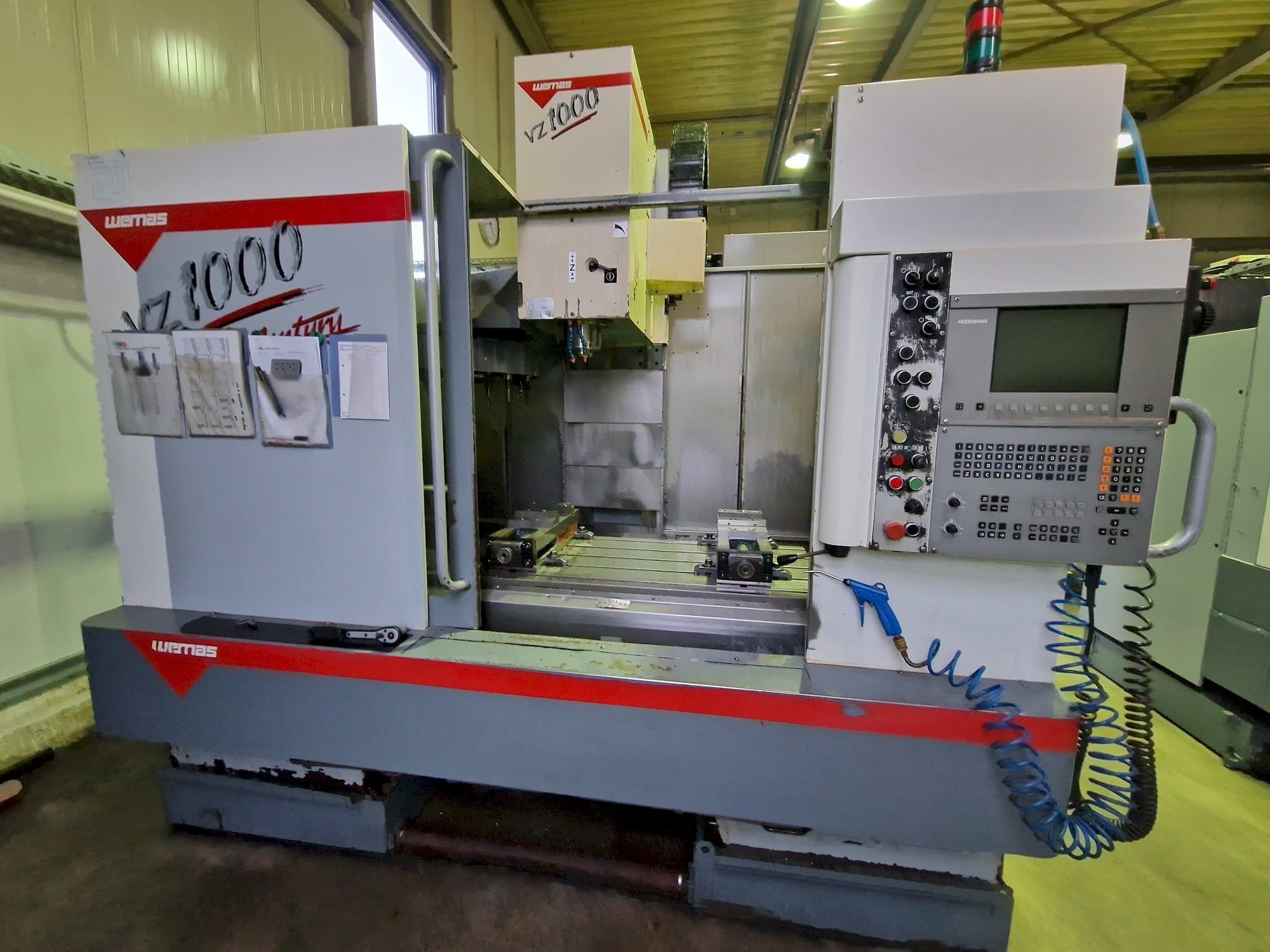 Vista Frontal da WEMAS VZ 1000 máquina