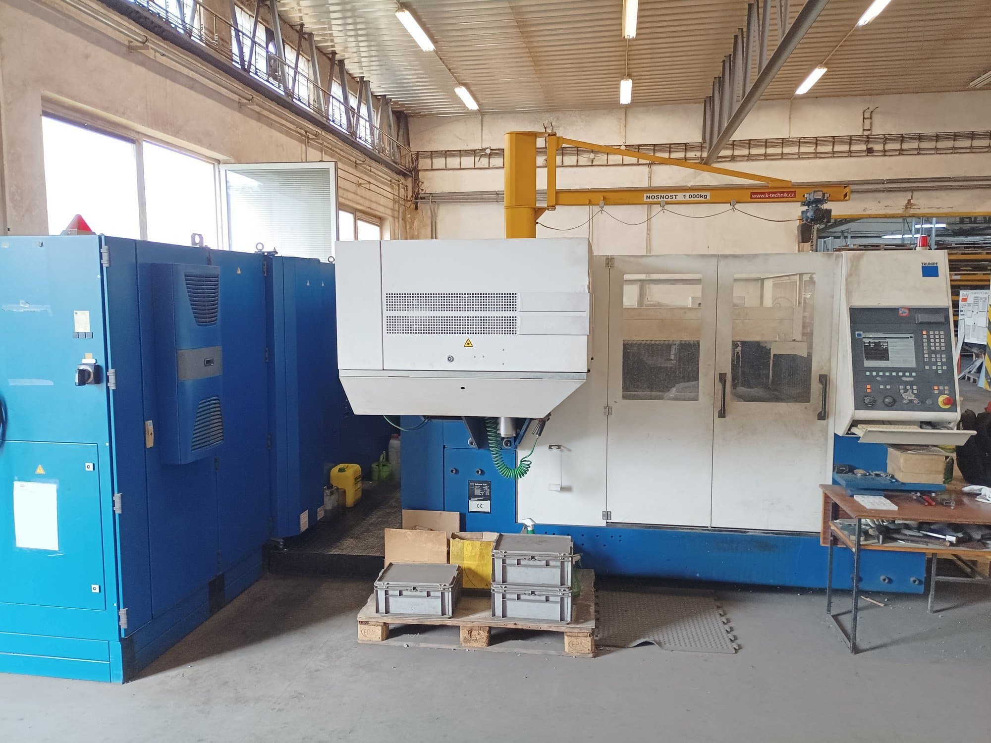 Vista Frontal da TRUMPF Trulaser 3030 máquina