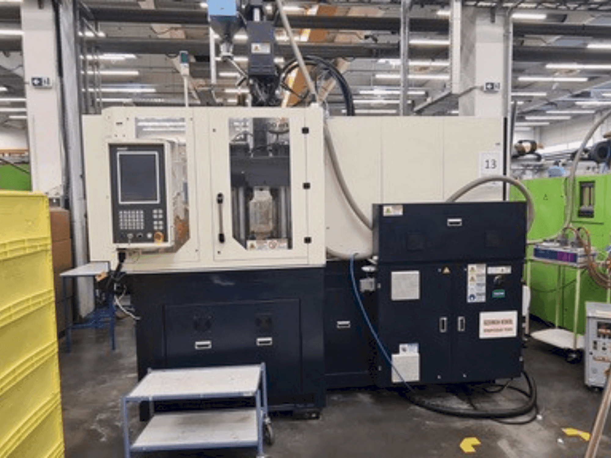 Vista Frontal  da WOOJIN VHA120RS  máquina