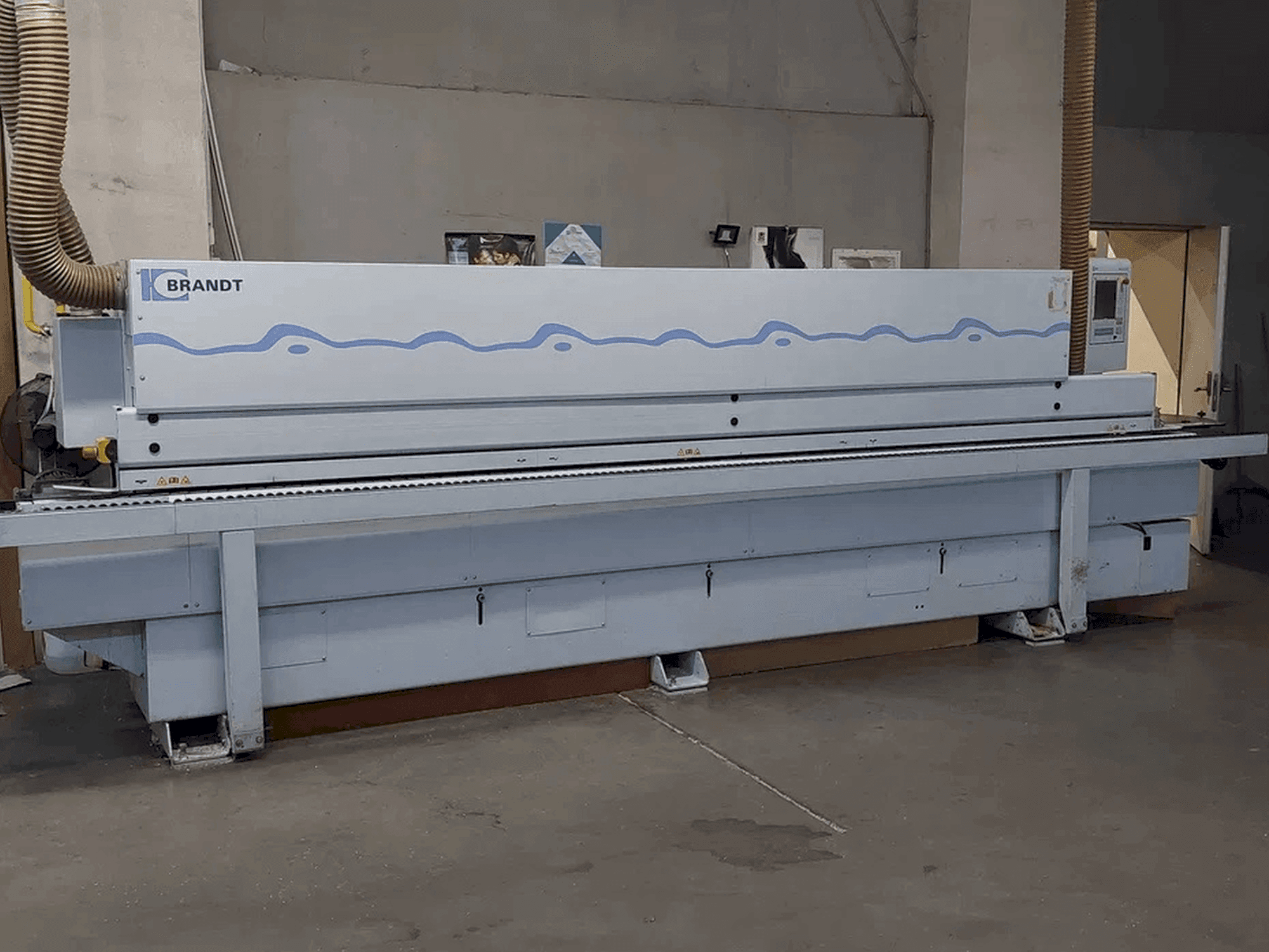 Vista Frontal  da BRANDT Optimat KDF 650 C  máquina