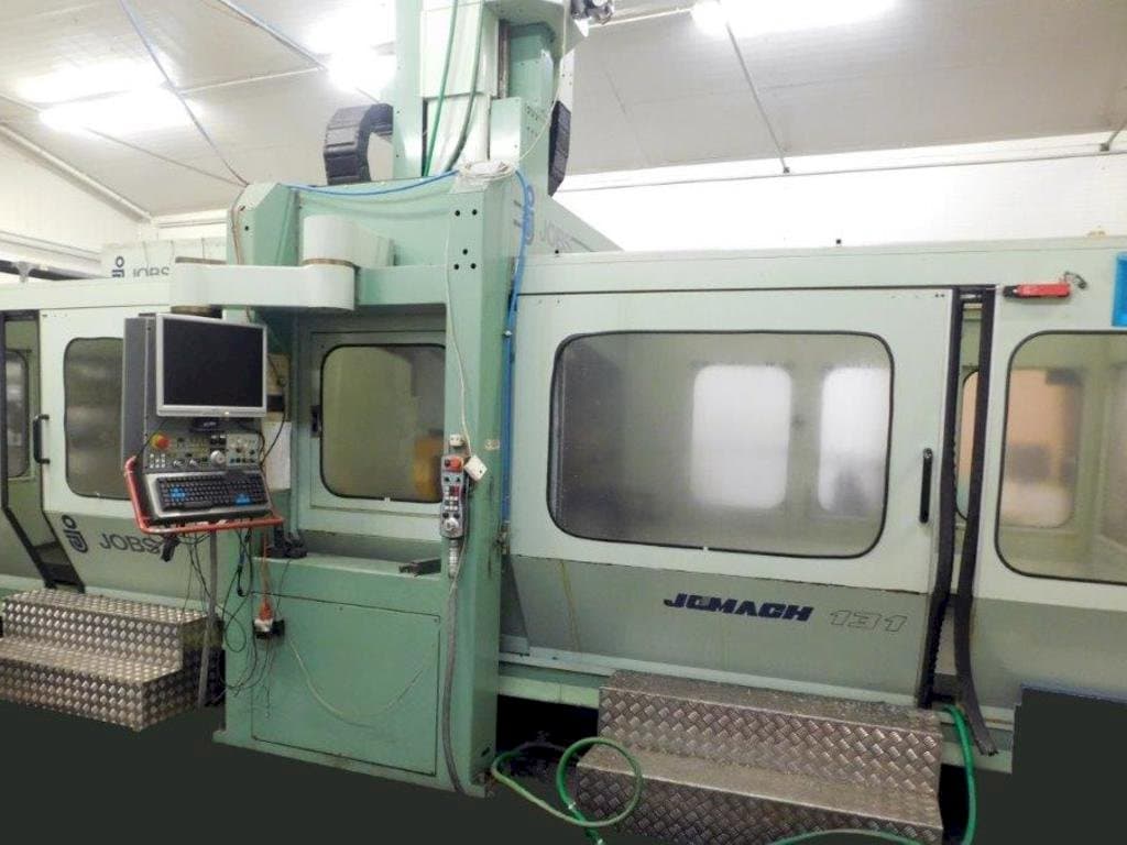 Vista Frontal da JOBS Jomach 131 máquina