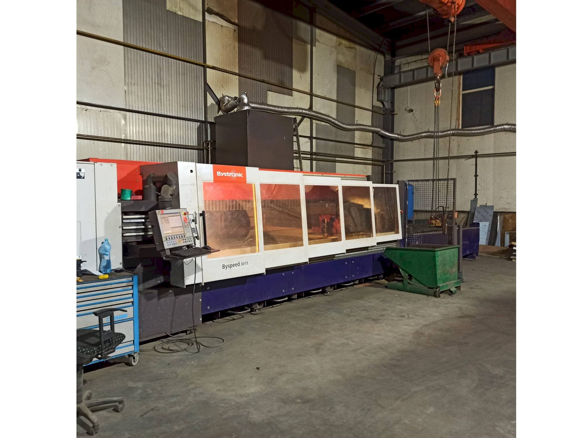 Vista Frontal da Bystronic BySpeed 3015 máquina