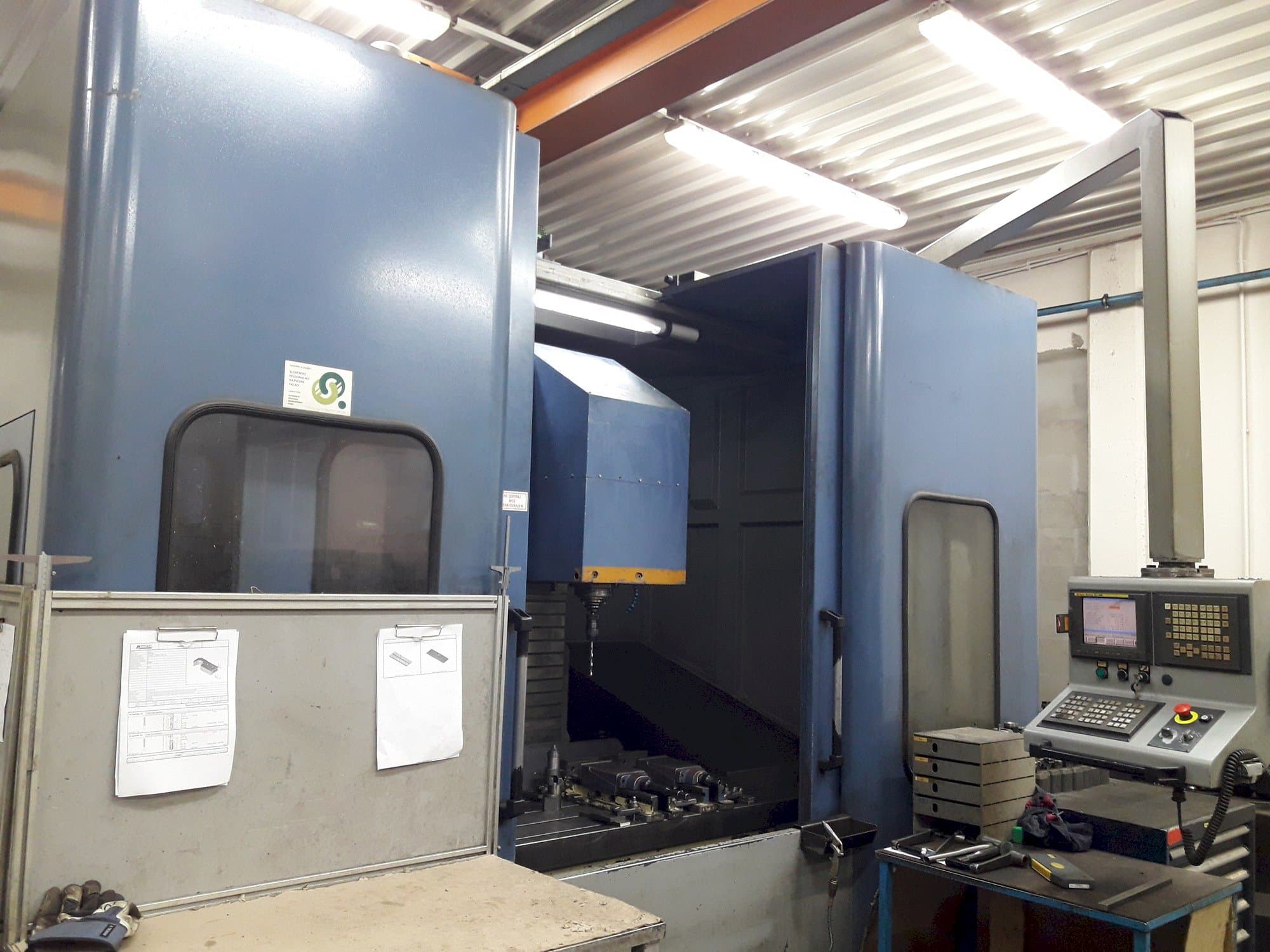 Vista Frontal da Fms Isx12 máquina