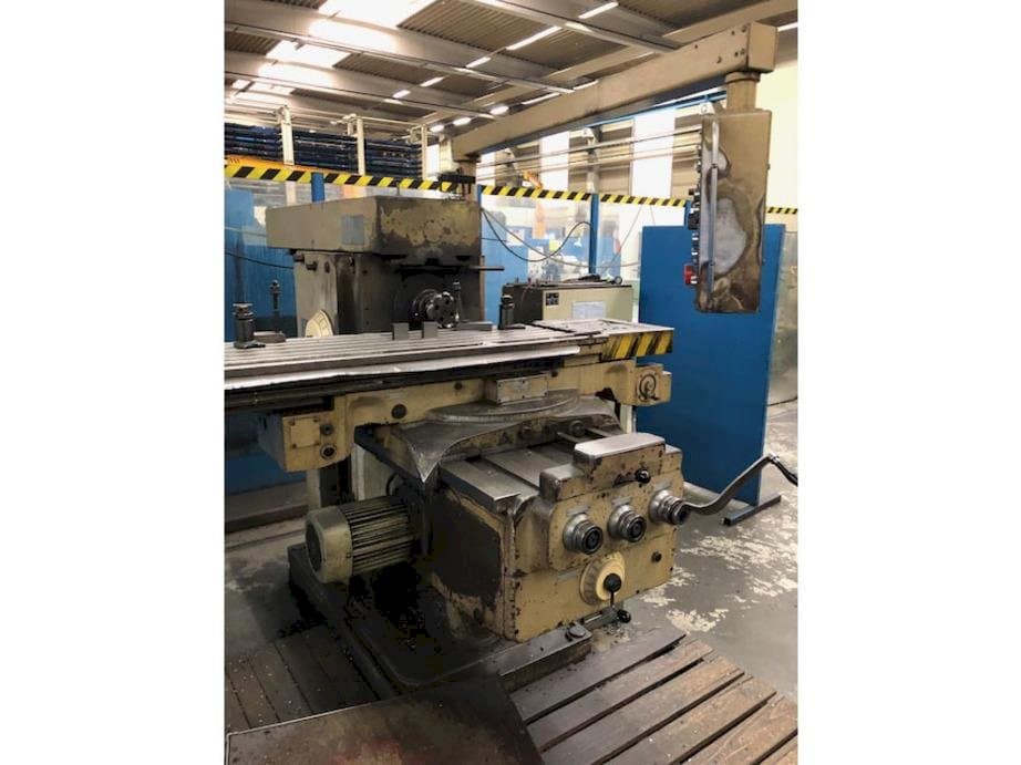 Vista Frontal da FU W 400 VI / 2 máquina