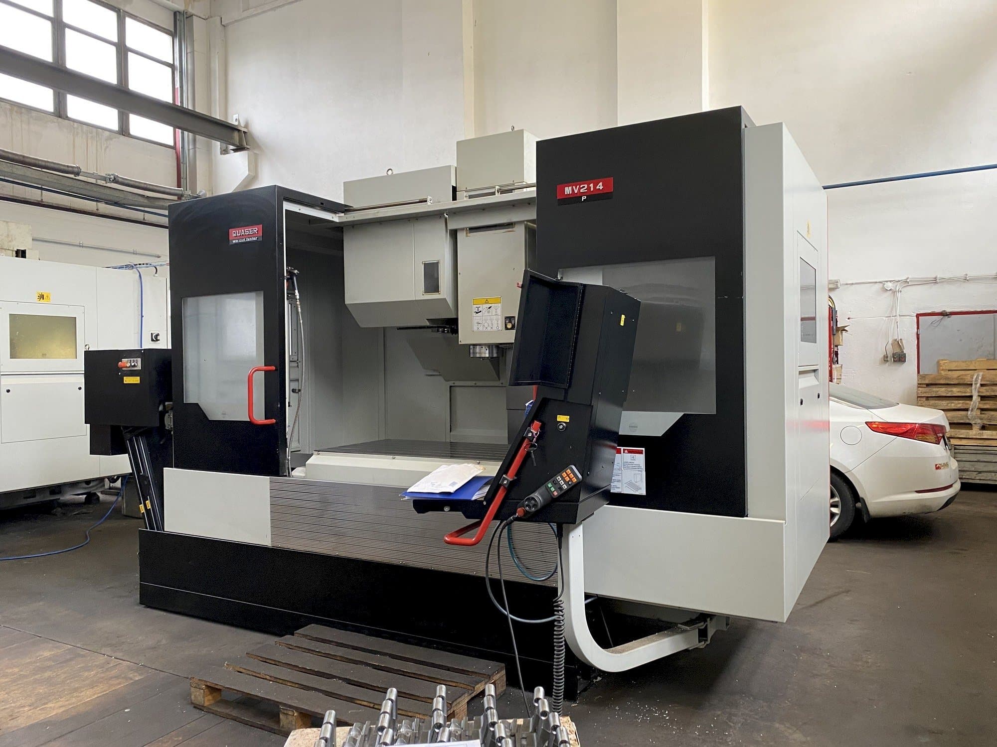 Vista Frontal da Quaser MV214P/12B máquina