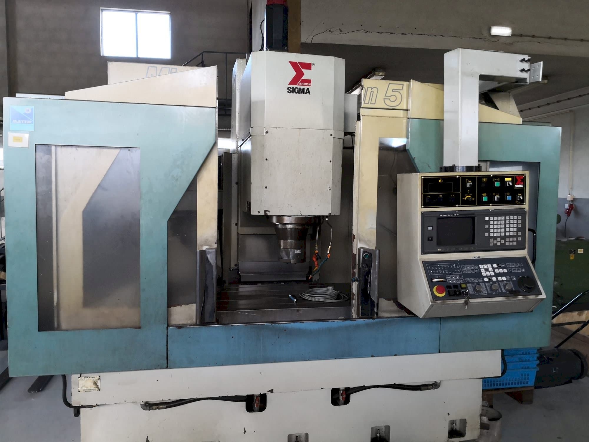 Vista Frontal  da Sigma Mission 5  máquina