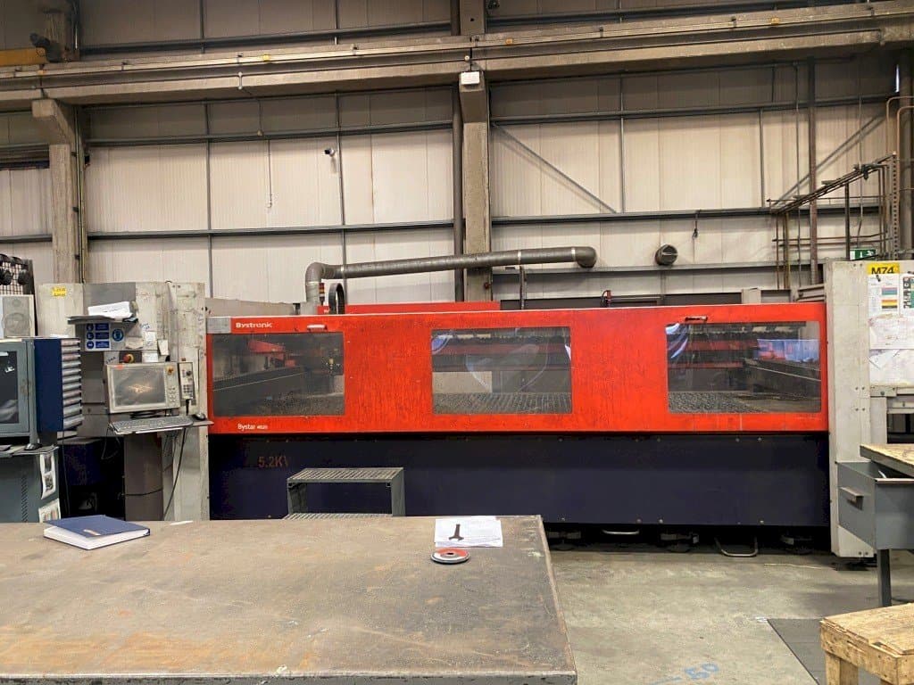 Vista Frontal da Bystronic Bystar 4020 máquina