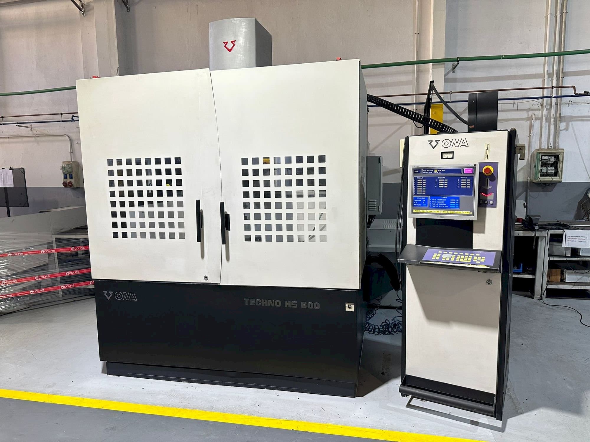 Vista Frontal da ONA HS 600 máquina