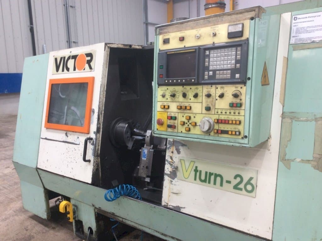 Vista Frontal da Victor V Turn-26 máquina