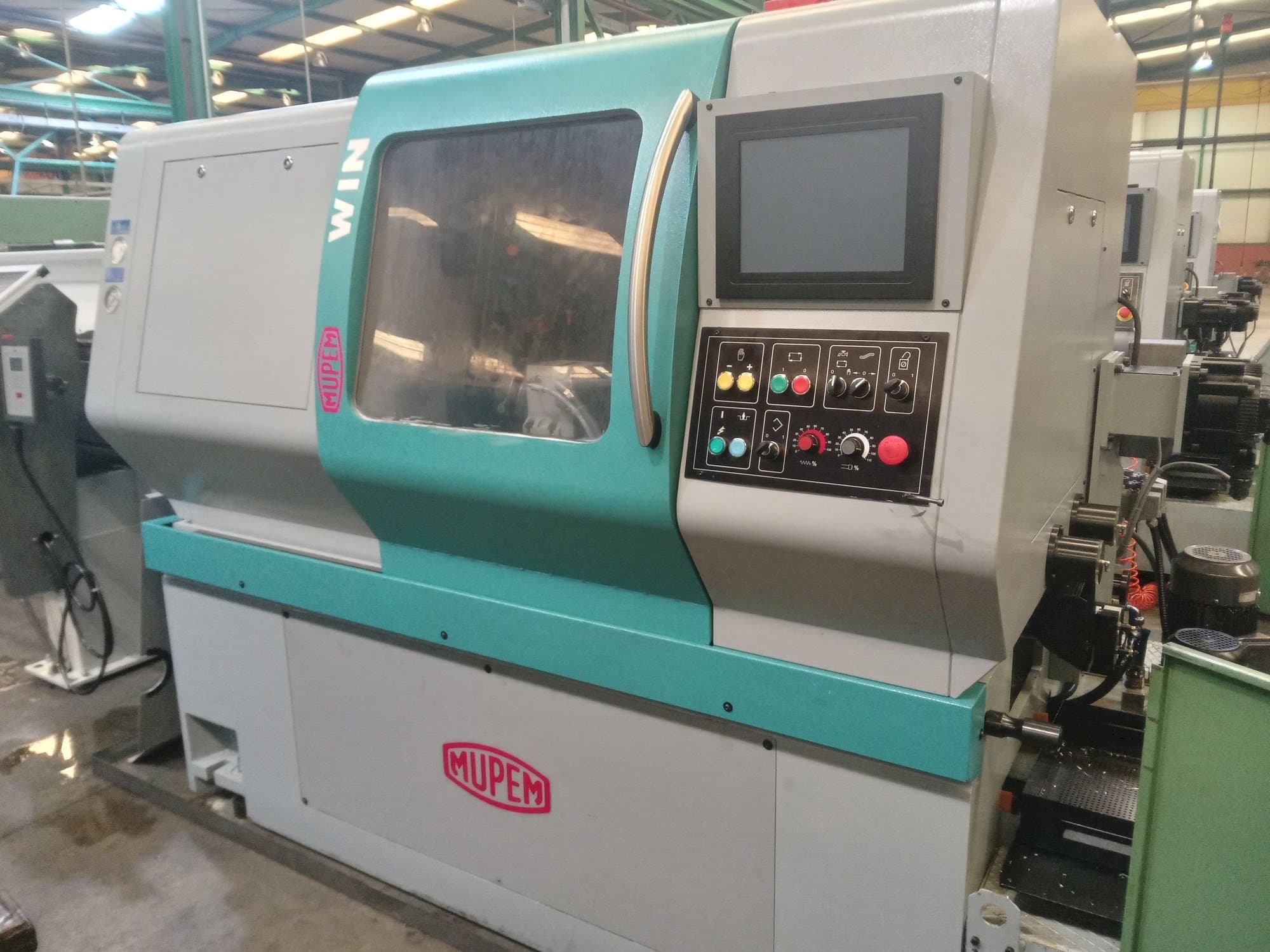 Vista Frontal da MUPEM TWIN 6500 máquina