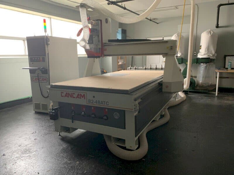 Vista Frontal da CanCam B2-48 ATC máquina