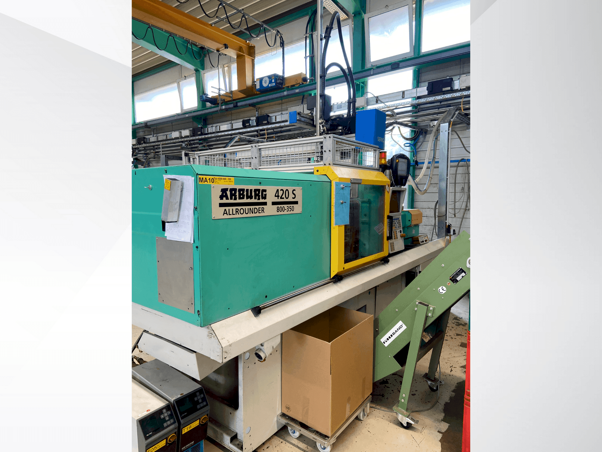 Vista Frontal da Arburg Allrounder 420 S 800-350 máquina