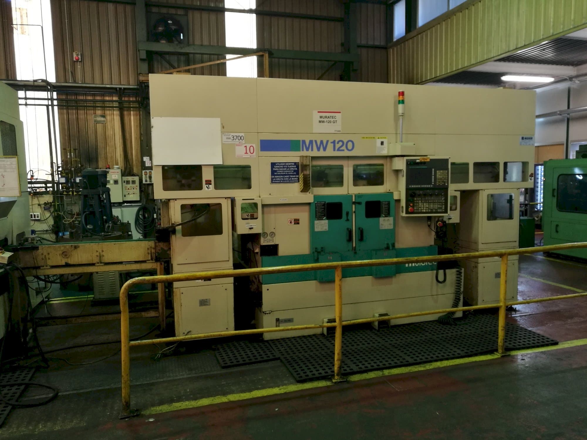 Vista Frontal da Muratec MW120 máquina