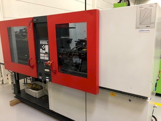 Vista Lateral Esquerda da FERROMATIK MILACRON K40 D-E máquina