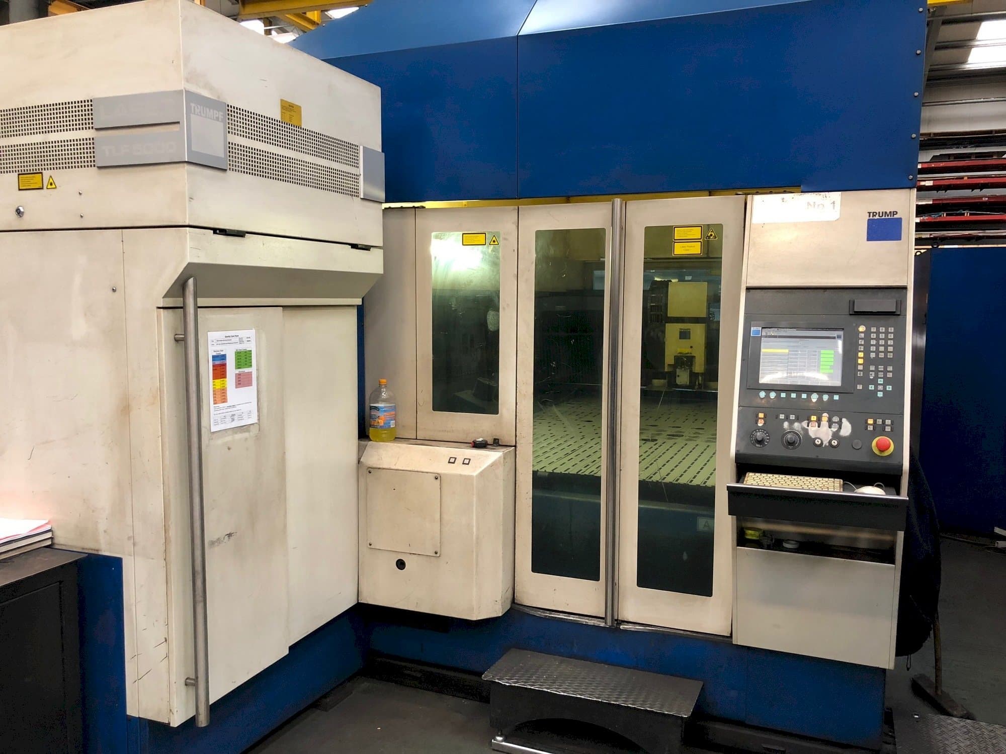 Vista Frontal da Trumpf TRUMATIC L3050 máquina