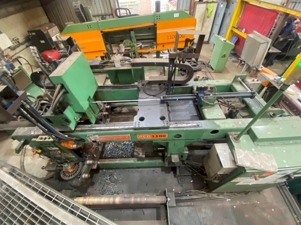 Vista Frontal  da Peddinghaus PCD 1100  máquina