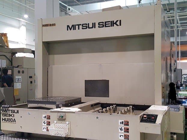 Vista Frontal da Mitsui Seiki HU80A máquina