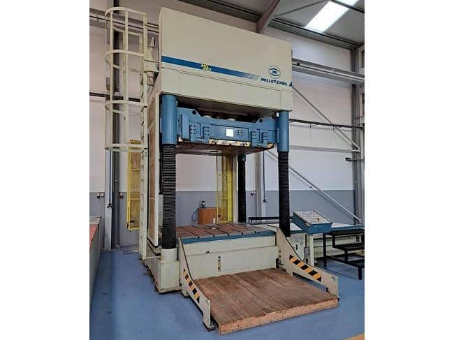 Vista Lateral Esquerda da MILLUTENSIL Mil 203 máquina