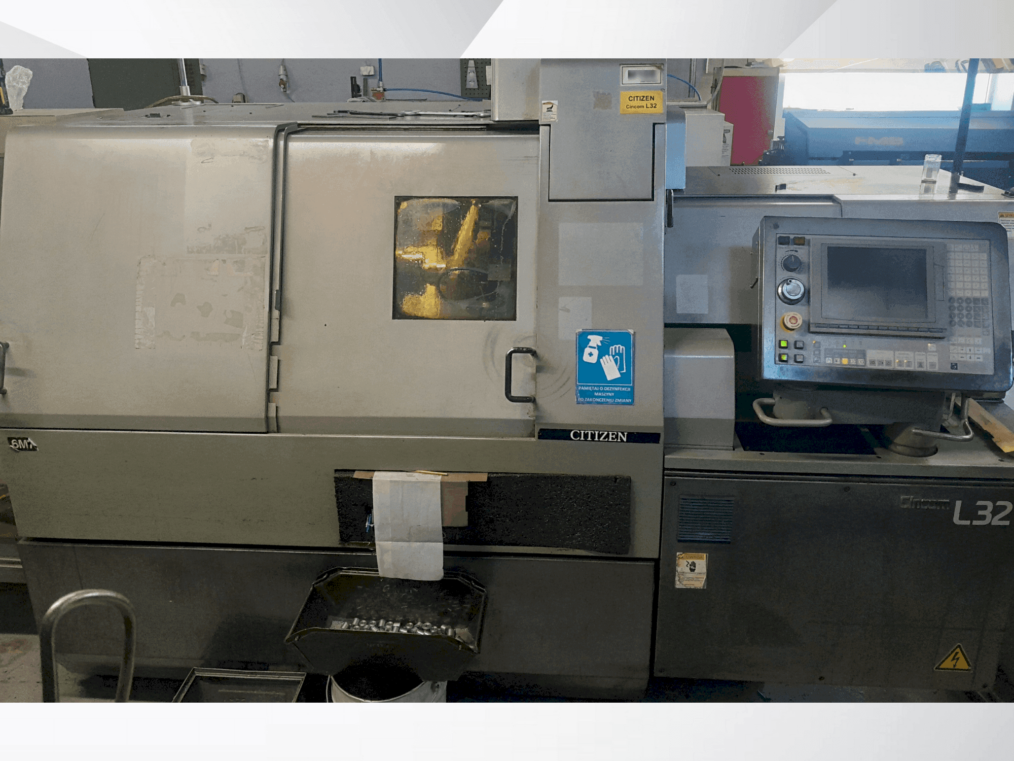 Vista Frontal da Citizen L32 VII máquina