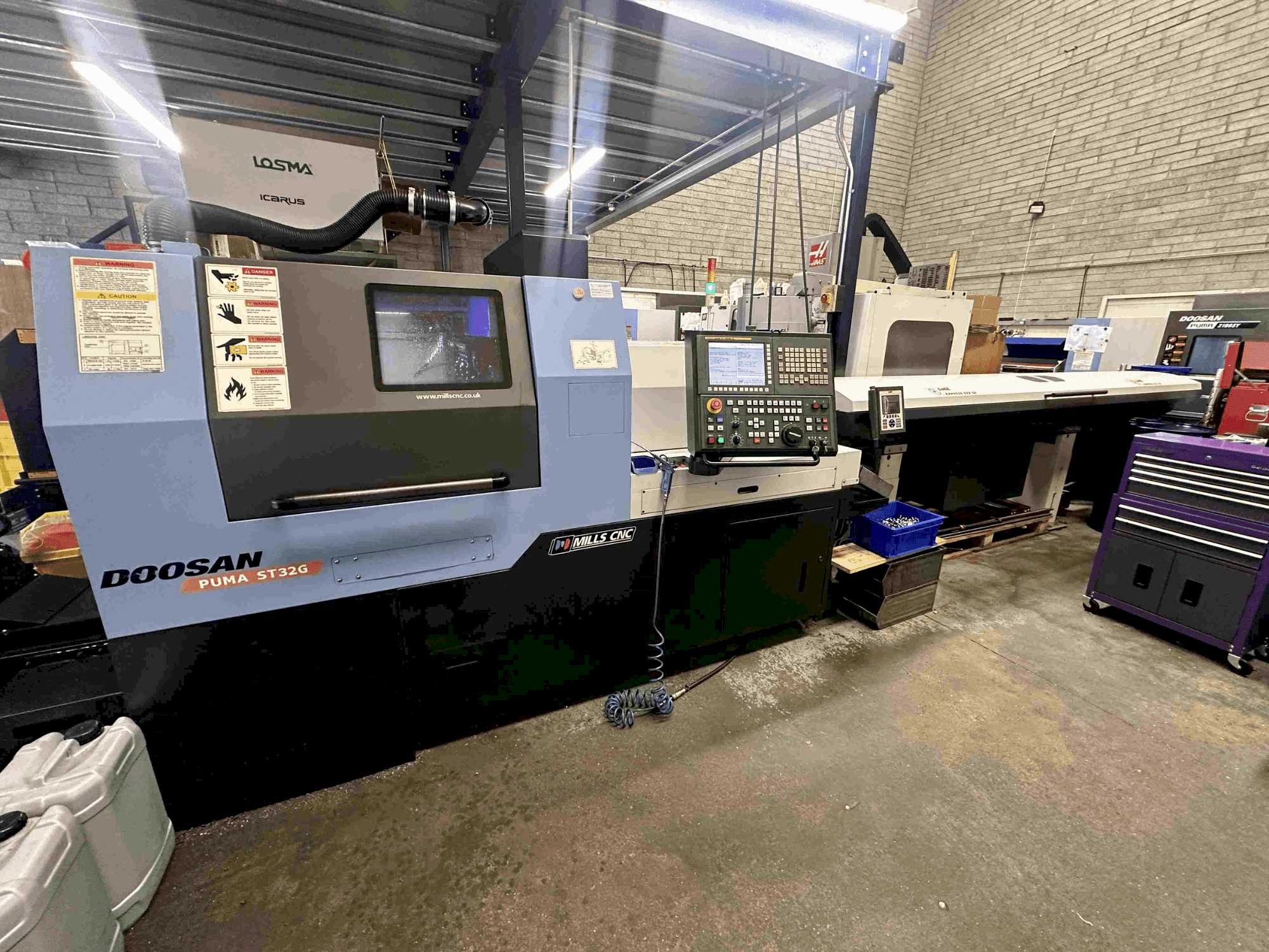 Vista Frontal da DOOSAN Puma ST32G máquina