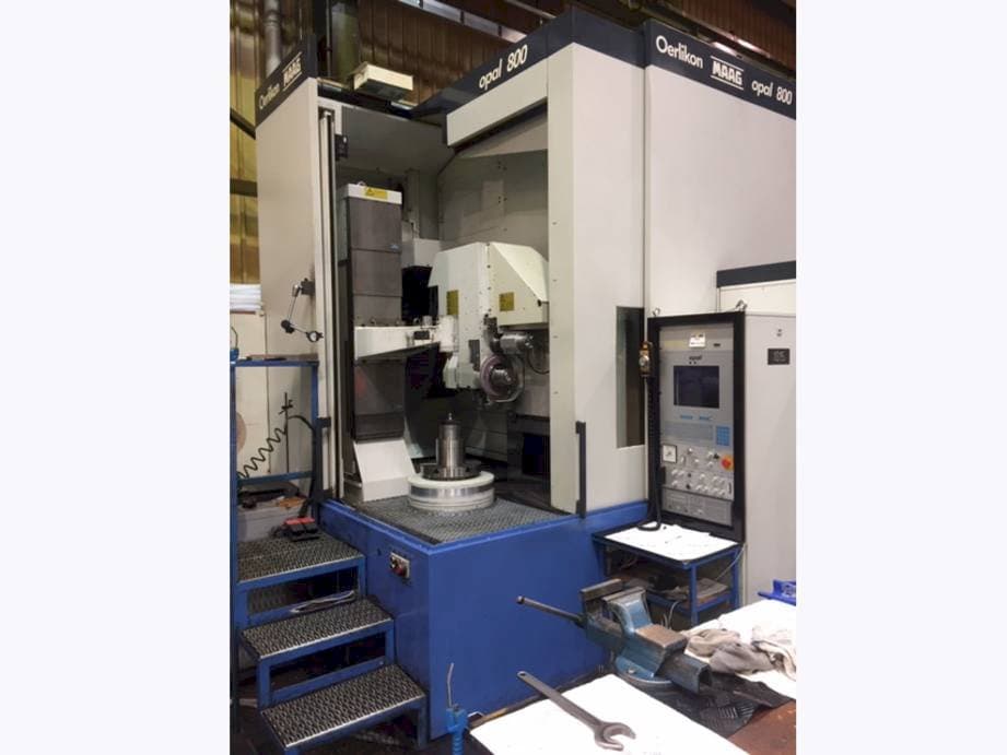 Vista Frontal da Oerlikon MAAG OPAL 800 máquina