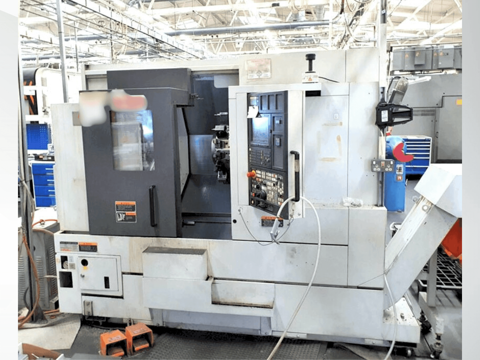 Vista Frontal  da MORI SEIKI NL2000Y  máquina