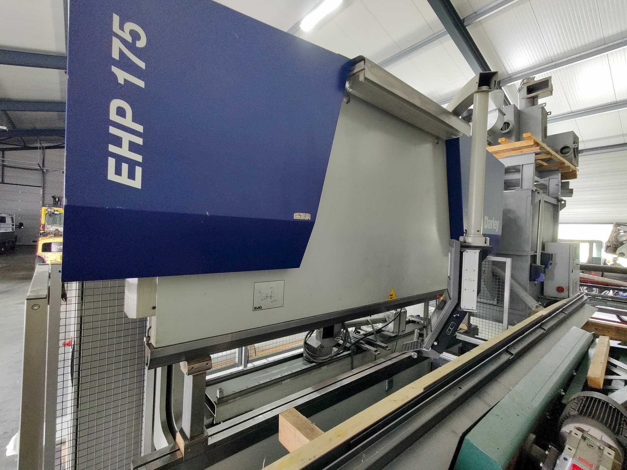 Vista Esquerda da Darley EHP 175.31/25 máquina