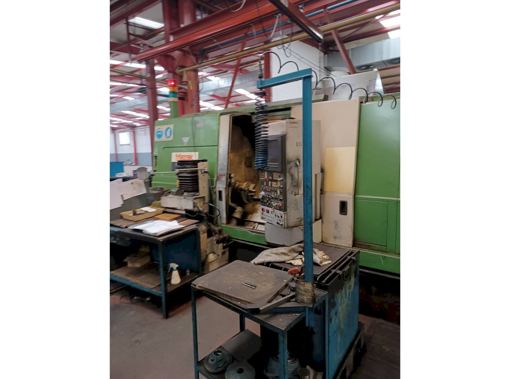 Vista Frontal da Mazak Integrex 40 ATC M/C máquina