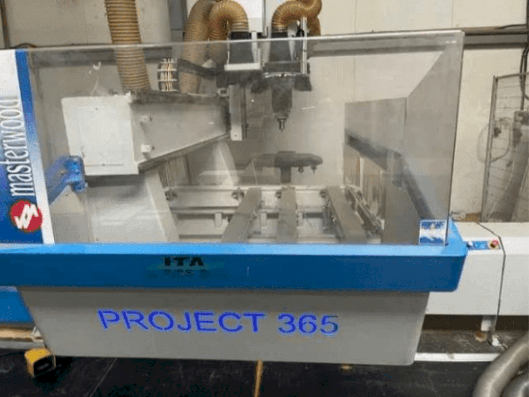 Vista Frontal da MASTERWOOD Project 365 máquina