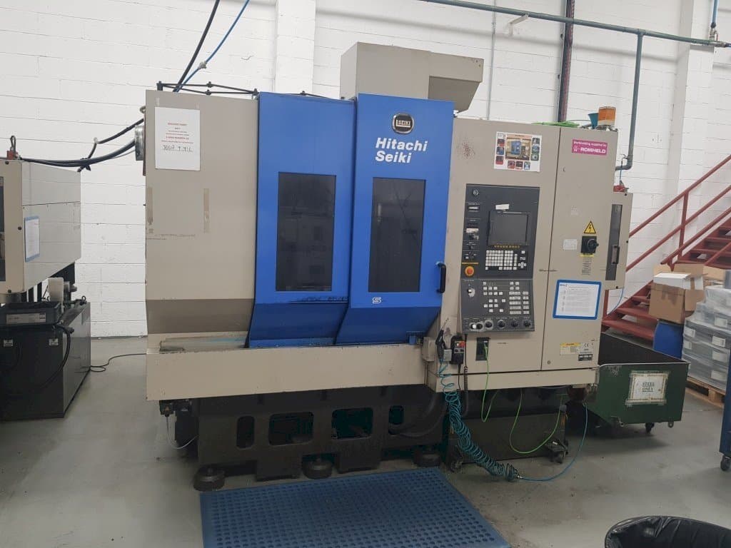 Vista Frontal  da HITACHI SEIKI VS50  máquina