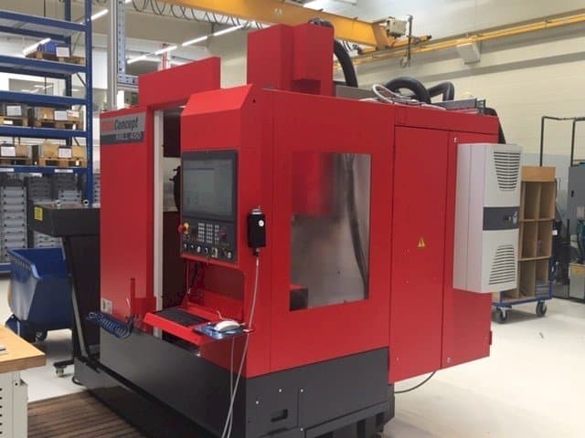 Vista Frontal da EMCO Concept Mill 450 máquina