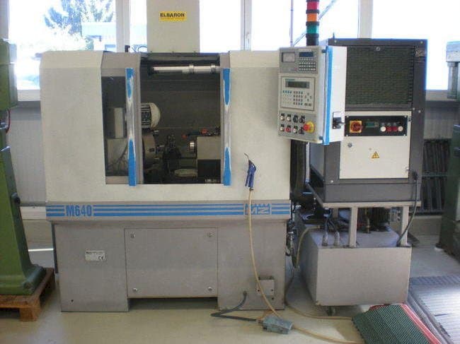 Vista Frontal  da Monnier & Zahner M640  máquina