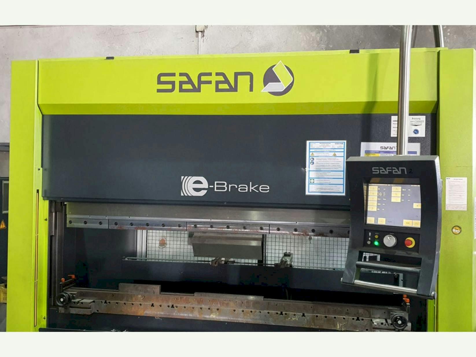 Vista Frontal  da Safan E-brake 50-2050 ts1  máquina