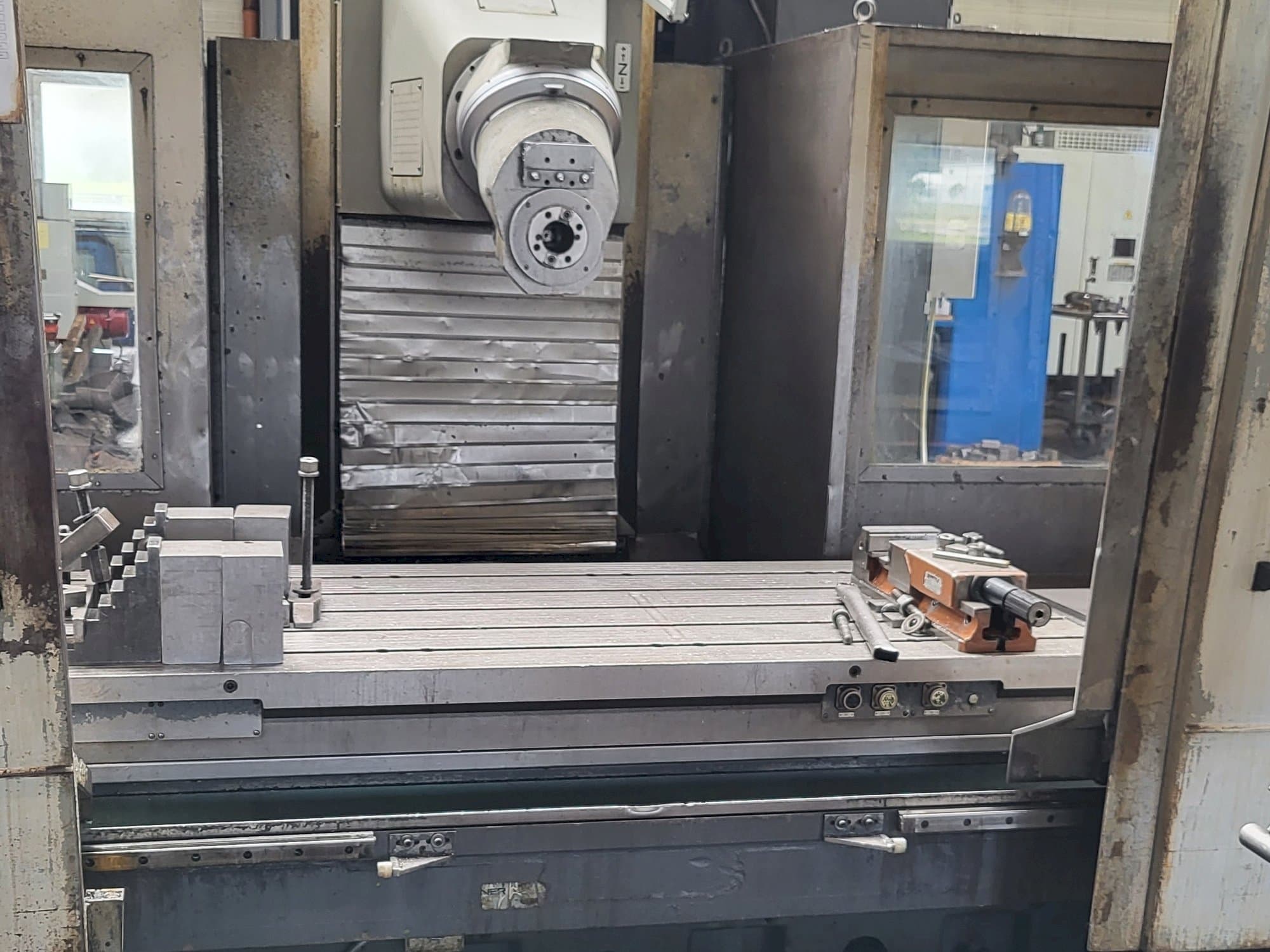 Vista Frontal da ANAYAK PERFORMER 2000 máquina