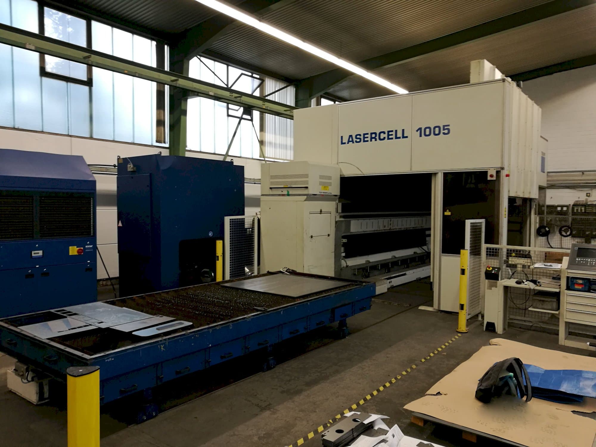 Vista Esquerda da Trumpf Lasercell TLC 1005 máquina