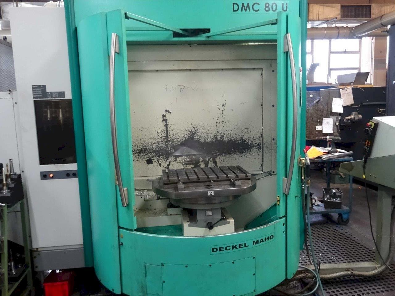 Vista Frontal da DECKEL Maho DMC 80 U máquina
