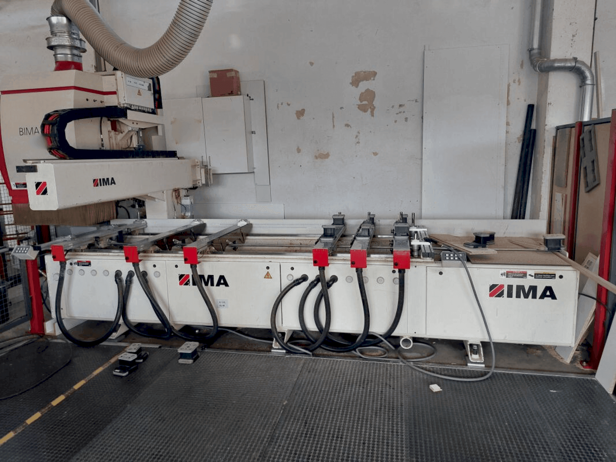 Vista Frontal  da IMA BIMA 310 120/300  máquina