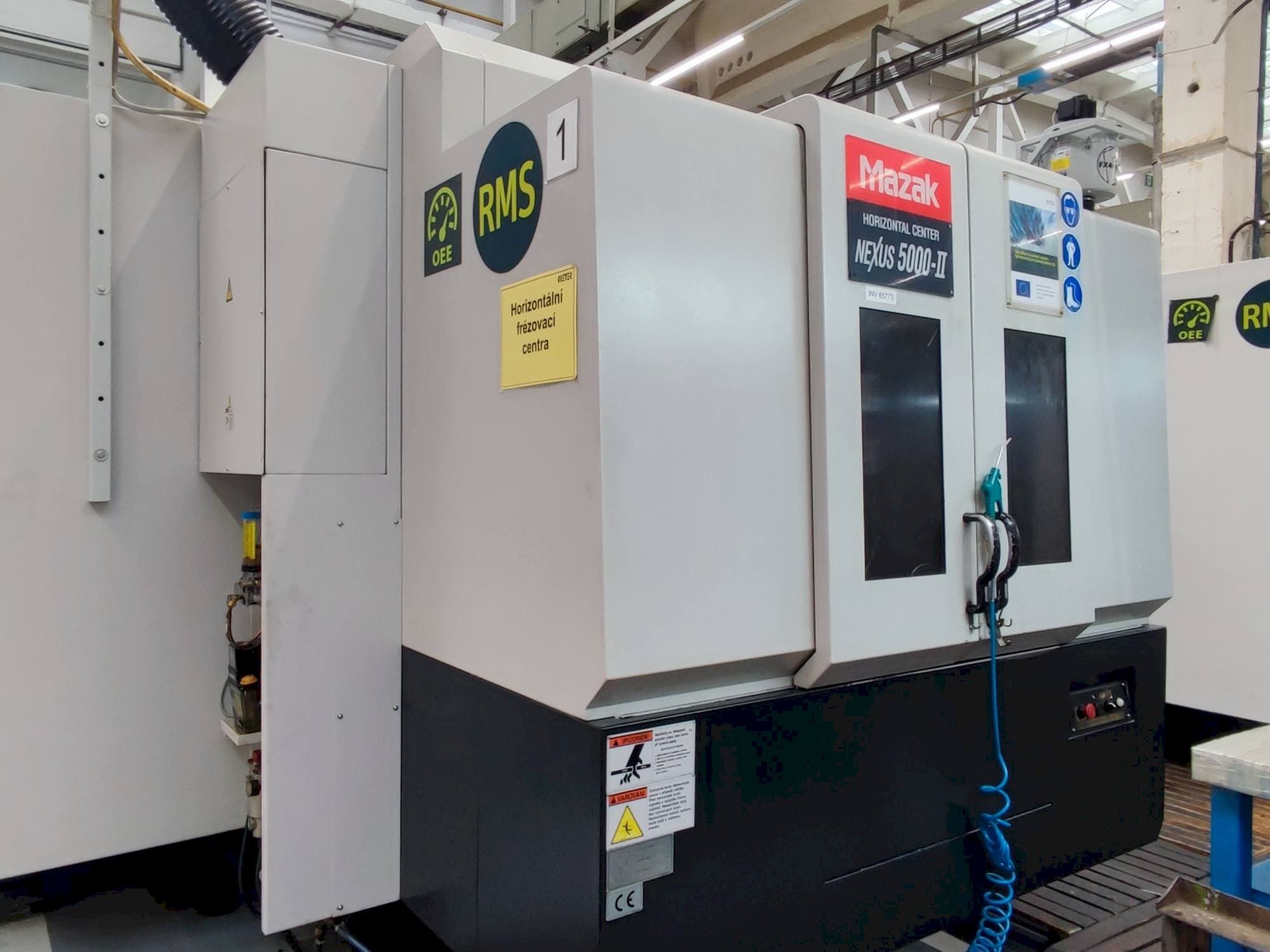Vista Esquerda da Mazak HCN 5000-II máquina