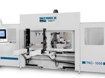 Vista Frontal da INTOREX TKC-1500 máquina