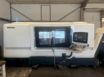 Vista Frontal  da DMG MORI CTX 2500/1250  máquina